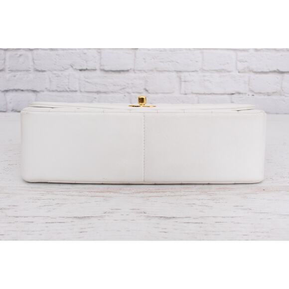 Chanel Mademoiselle White Lambskin Diana Flap Shoulder Crossbody Bag A5386 - Picture 12 of 12